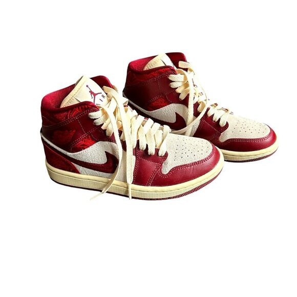 NIKE Air Jordan 1 Mid SE Tiki Leaf Team Red/University Red Sail Sneakers US 5.5 - Picture 3 of 7